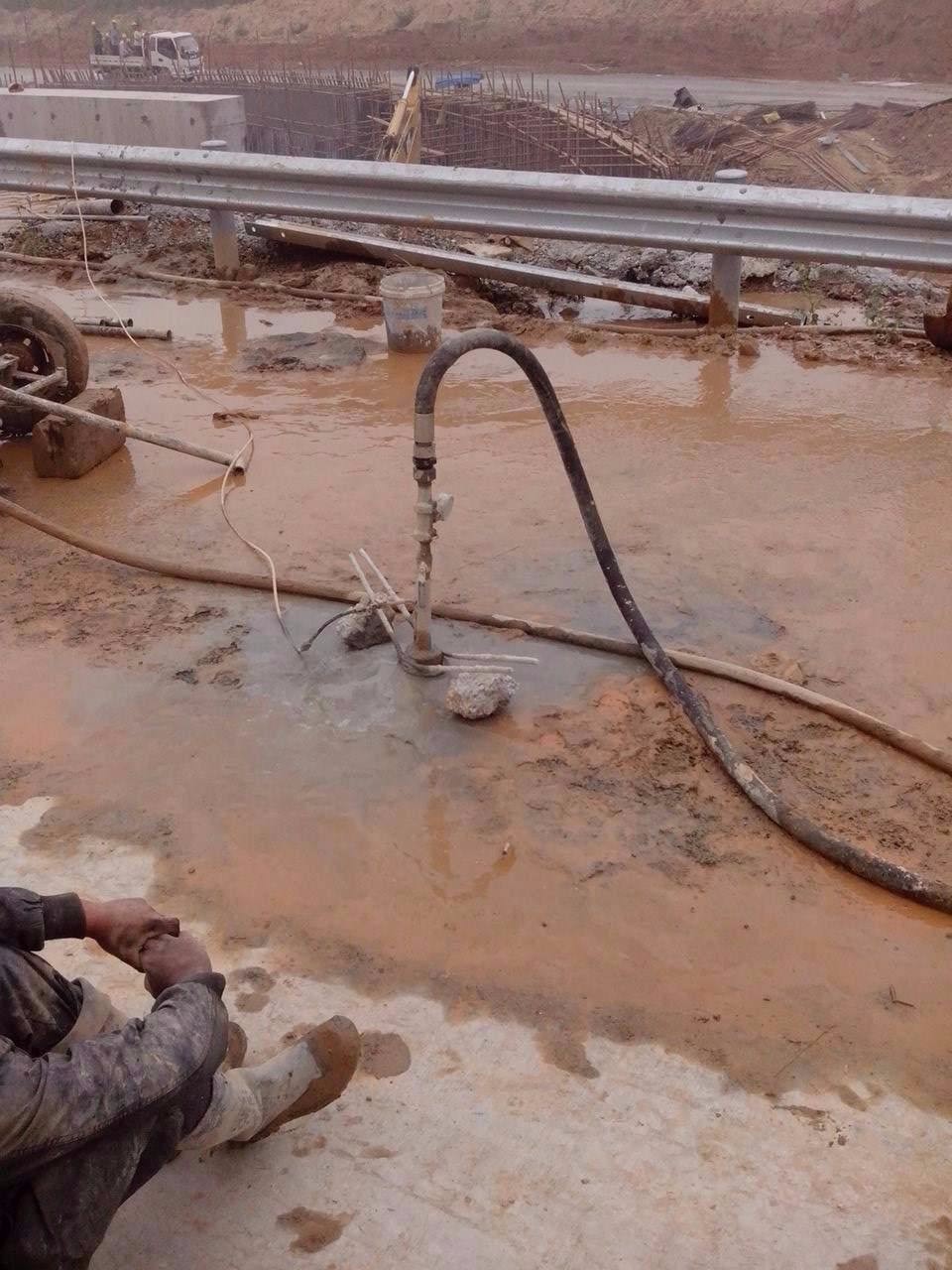 新化路基压密注浆